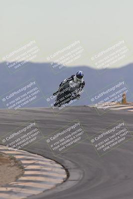 media/Sep-21-2025-Race Pace (Sun) [[98bf33ef95]]/Non Verified/1-Turns 9 and 10 (8am)/